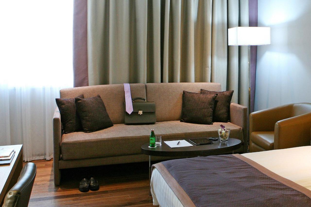 Crowne Plaza Limassol By Ihg Hotell Eksteriør bilde