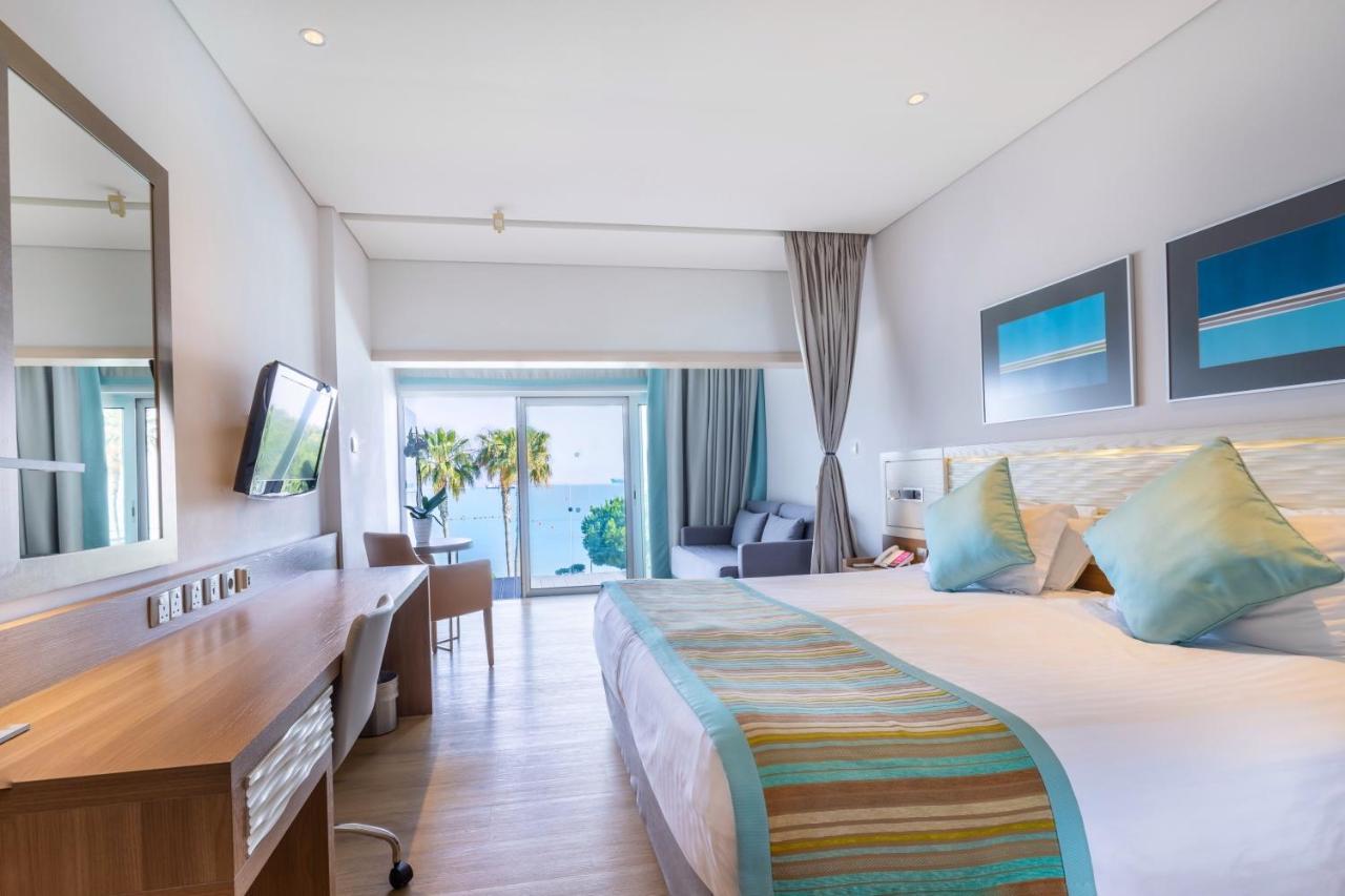 Crowne Plaza Limassol By Ihg Hotell Eksteriør bilde