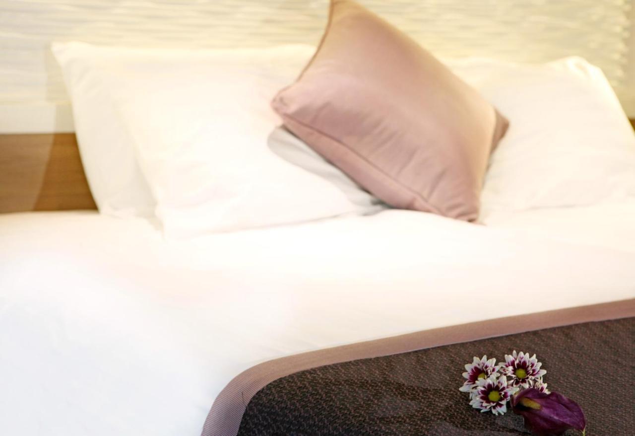 Crowne Plaza Limassol By Ihg Hotell Eksteriør bilde