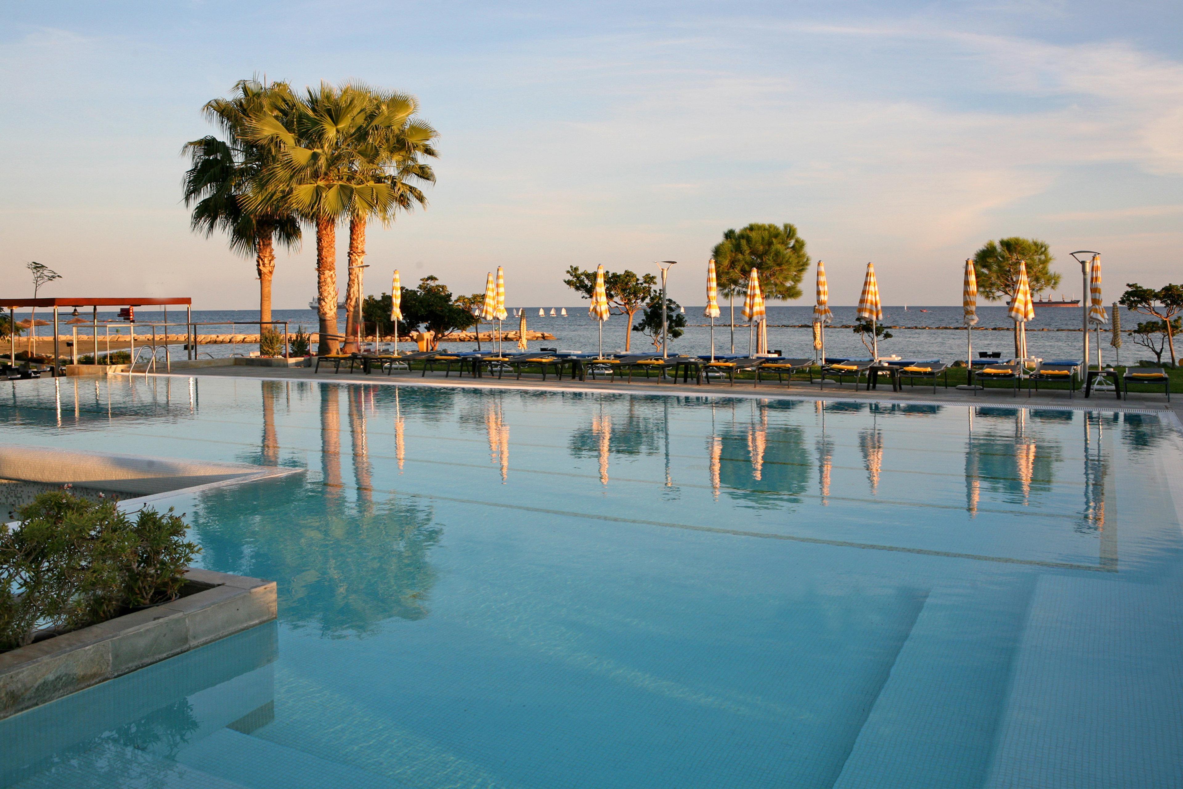 Crowne Plaza Limassol By Ihg Hotell Eksteriør bilde