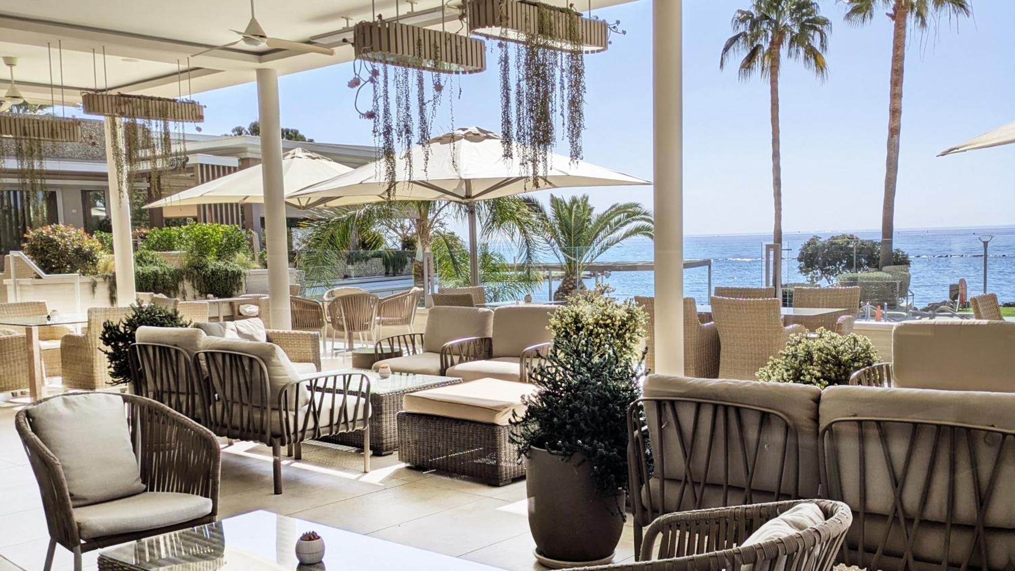 Crowne Plaza Limassol By Ihg Hotell Eksteriør bilde